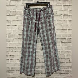 Victoria’s Secret pajama bottoms light blue and purple plaid print Small